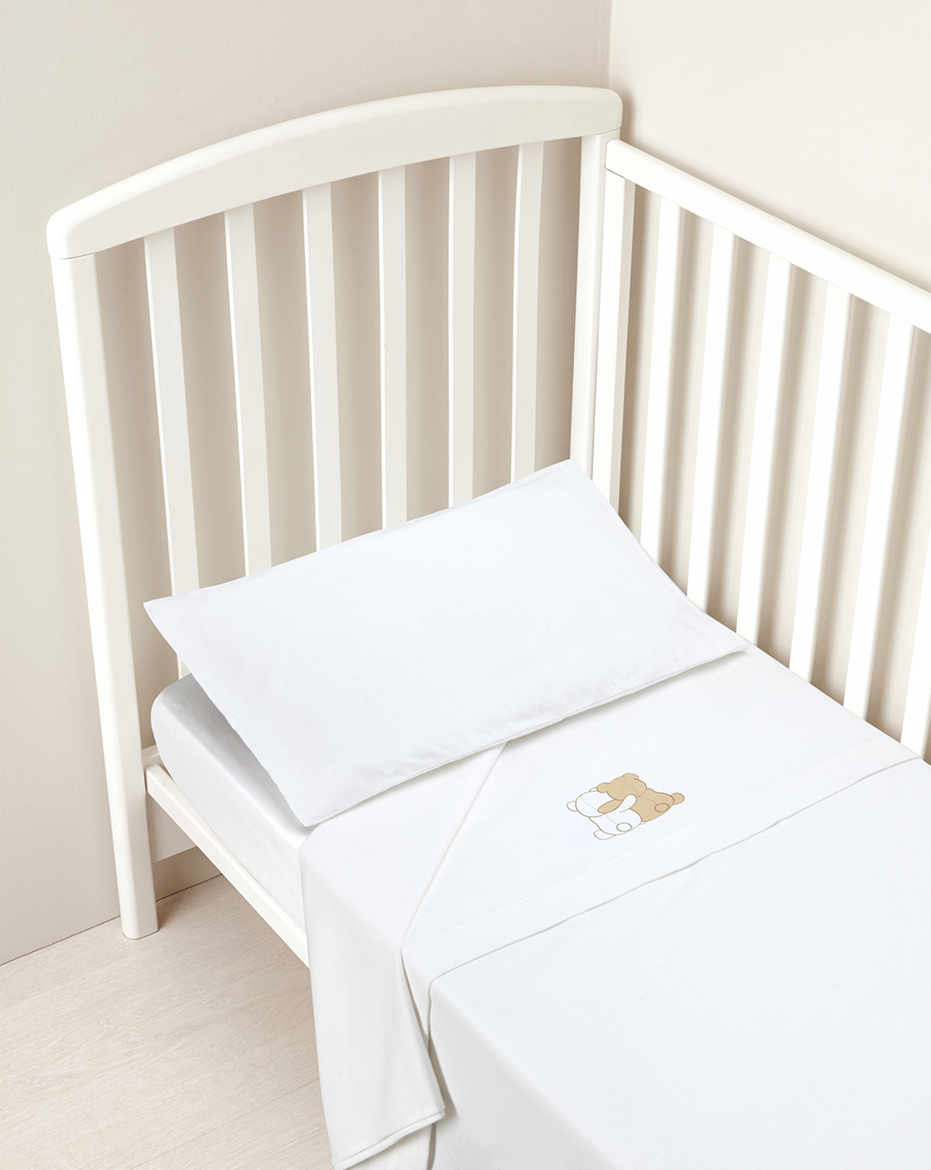 Completo letto 3 pezzi in flanella bianca con orso