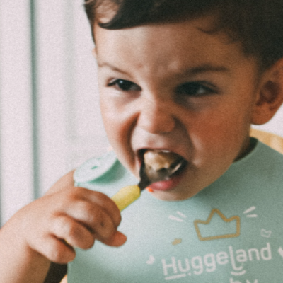 Il momento della pappa: come sedere a tavola il tuo bambino