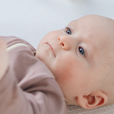 Suggerimenti per il gioco dei bambini da 4 a 6 mesi