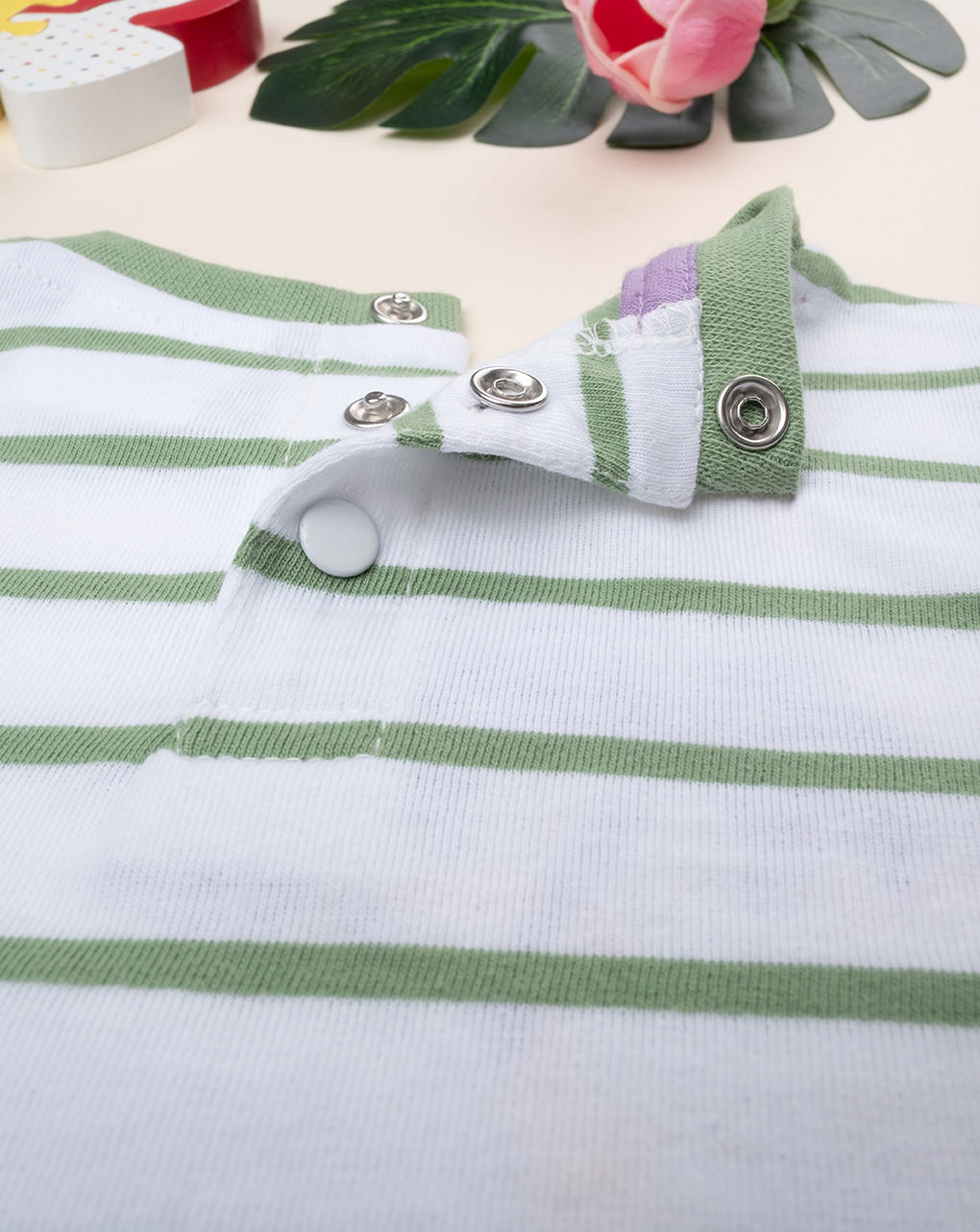 T-shirt rigata maniche corte da bambino "alhoa"