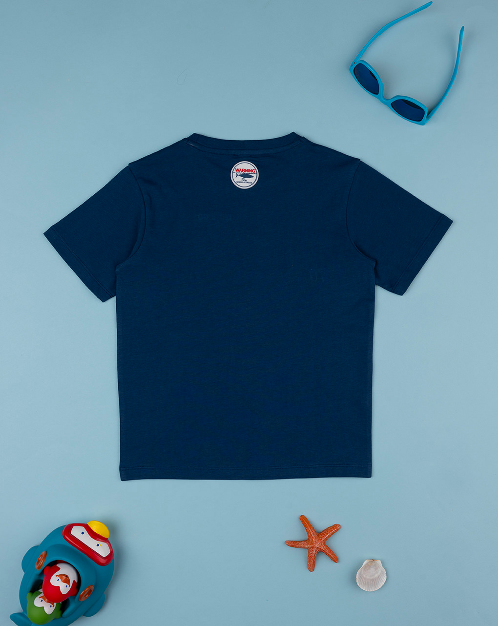 T-shirt blu maniche corte "squali"