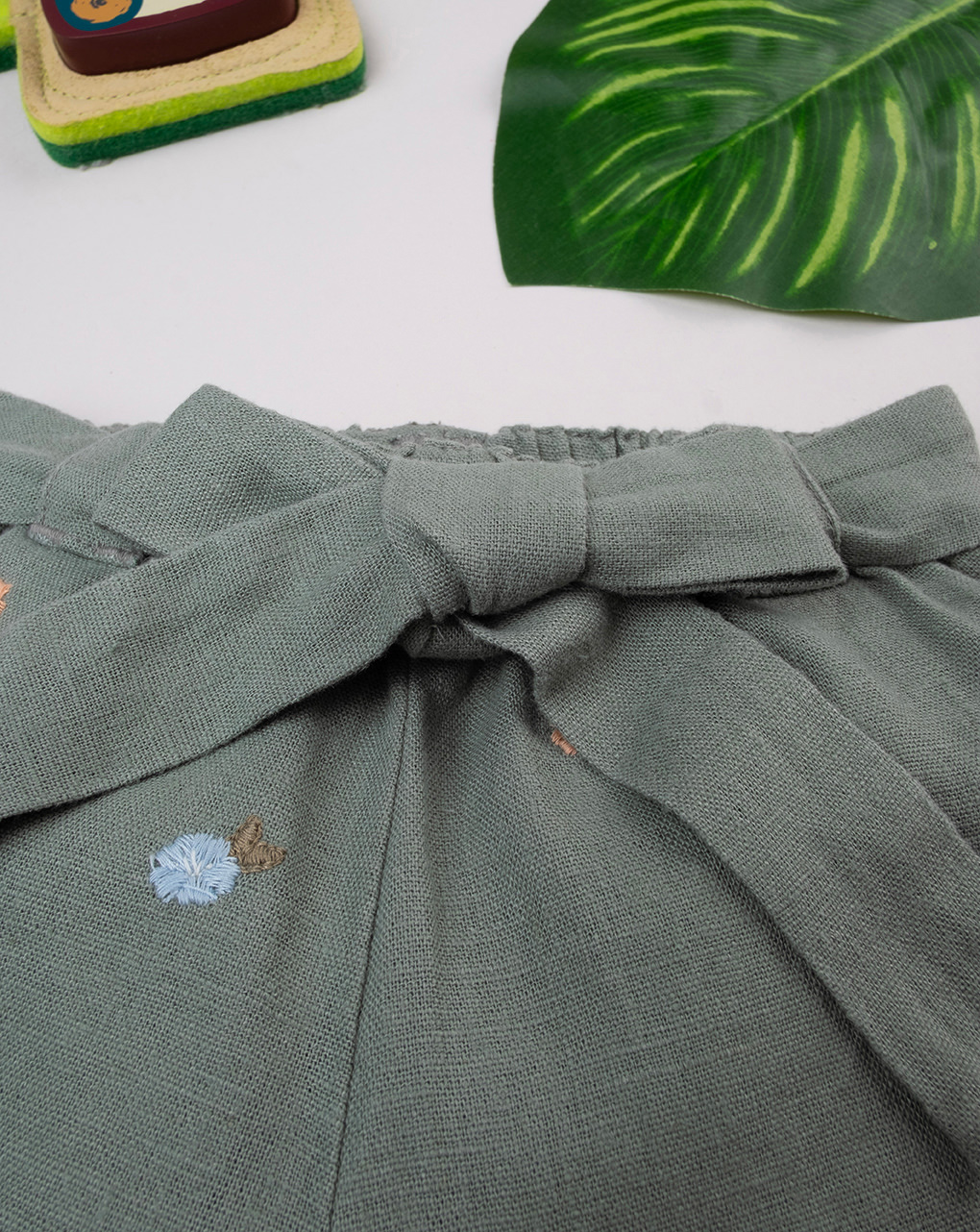 Shorts bimba lino verde