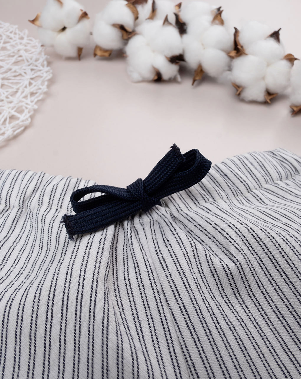 Bermuda righine bimbo bianco/blu