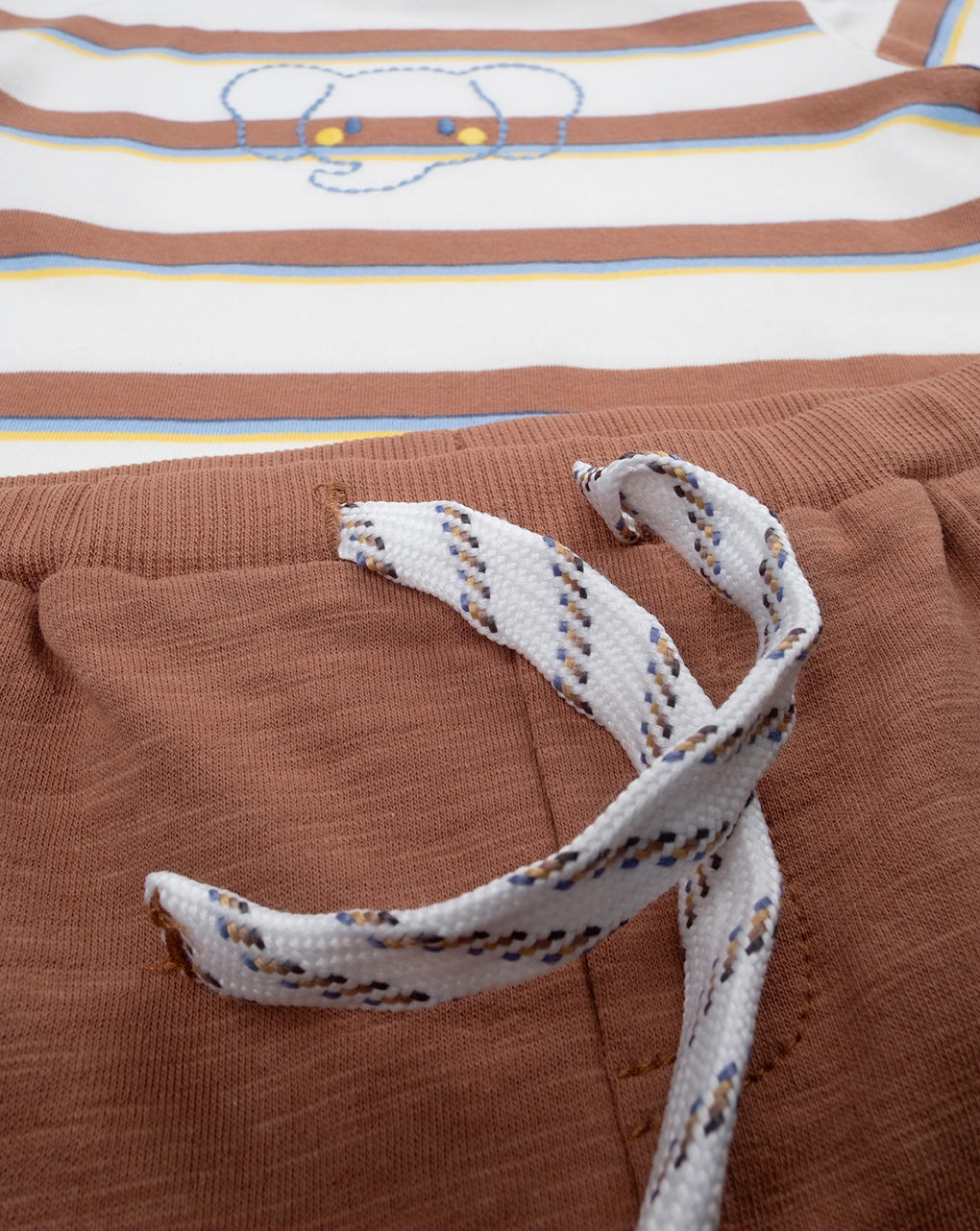 Completo bimbo marrone elefantino