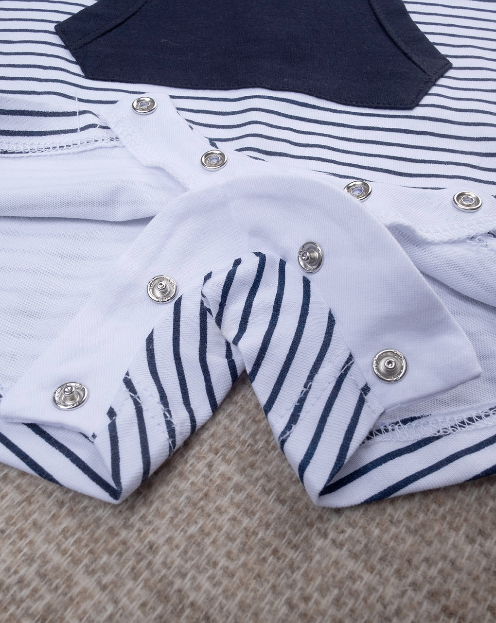 Pagliaccetto bimbo blu rigato