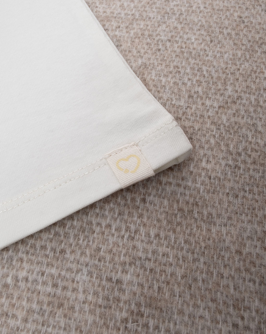 T-shirt bimba panna stampa