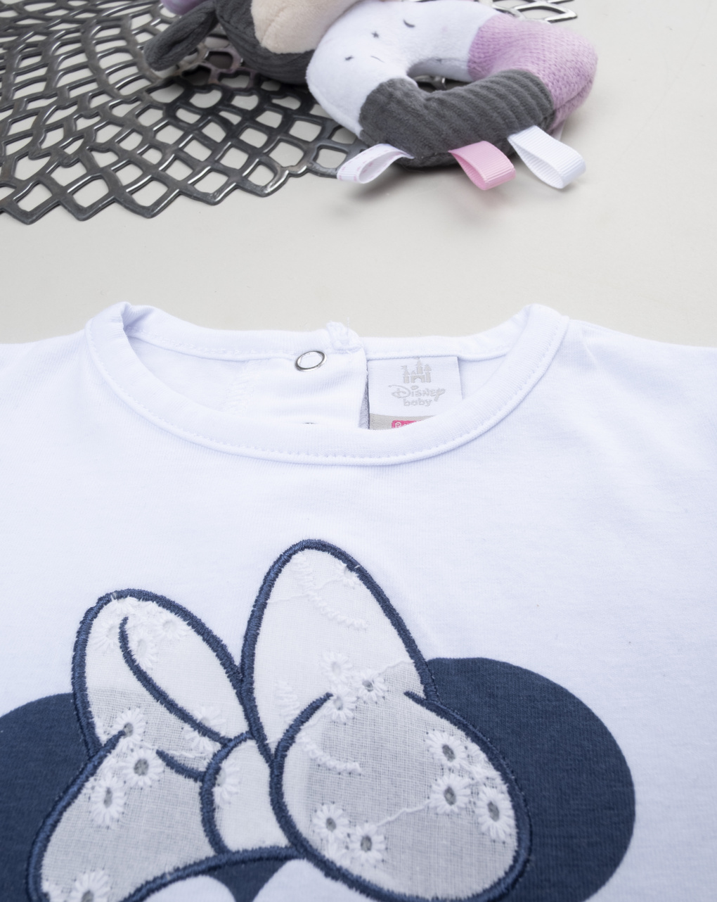 T-shirt bimba minnie maniche sangallo