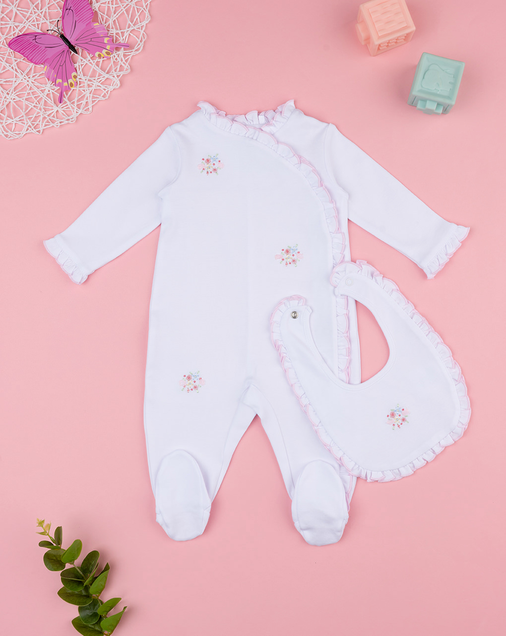 Tutina bimba bianca con bavaglino