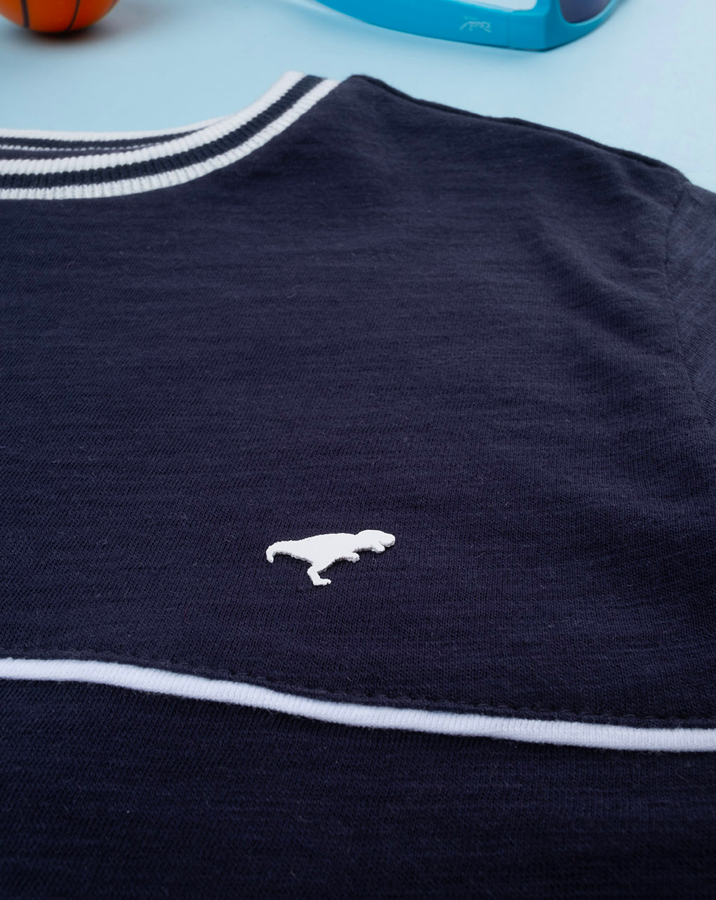 T-shirt bimbo blu e bianca