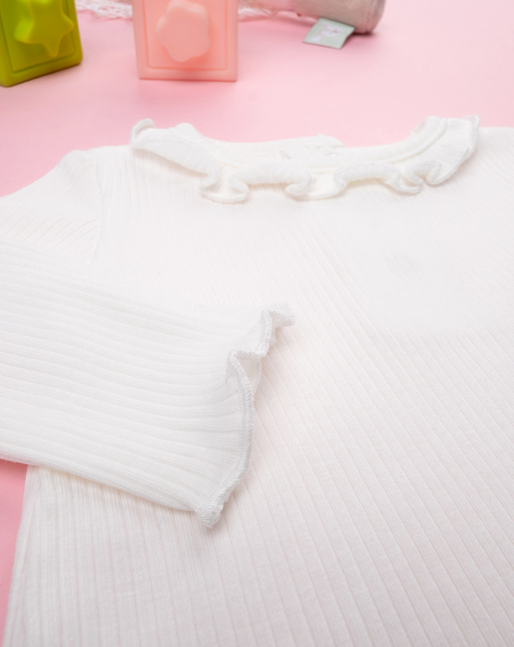 T-shirt bimba bianca a coste