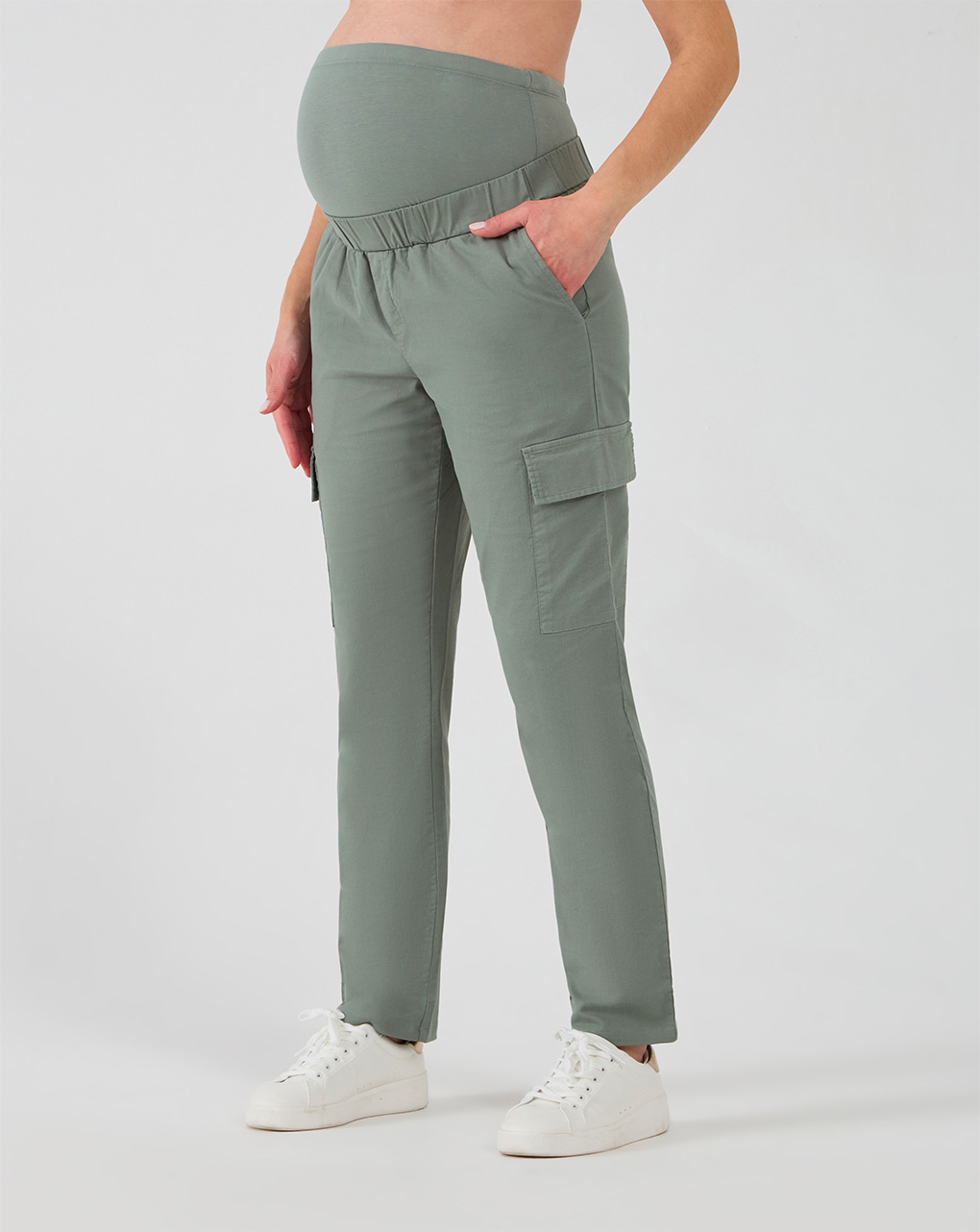 Pantalone premaman verde salvia con tasche cargo