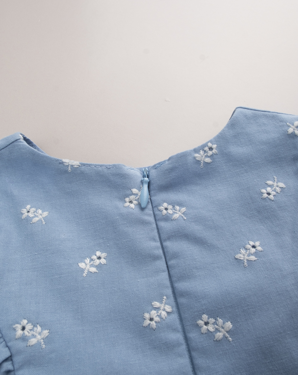 Abito premium neonata fiorellini allover