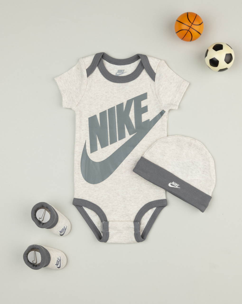 Set 3 pezzi nike neonato