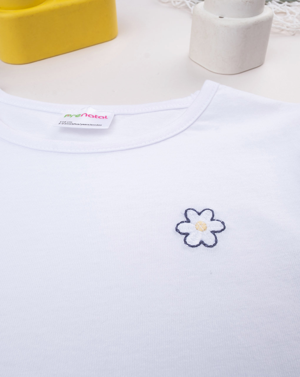 T-shirt bimba bianca frill e fiore