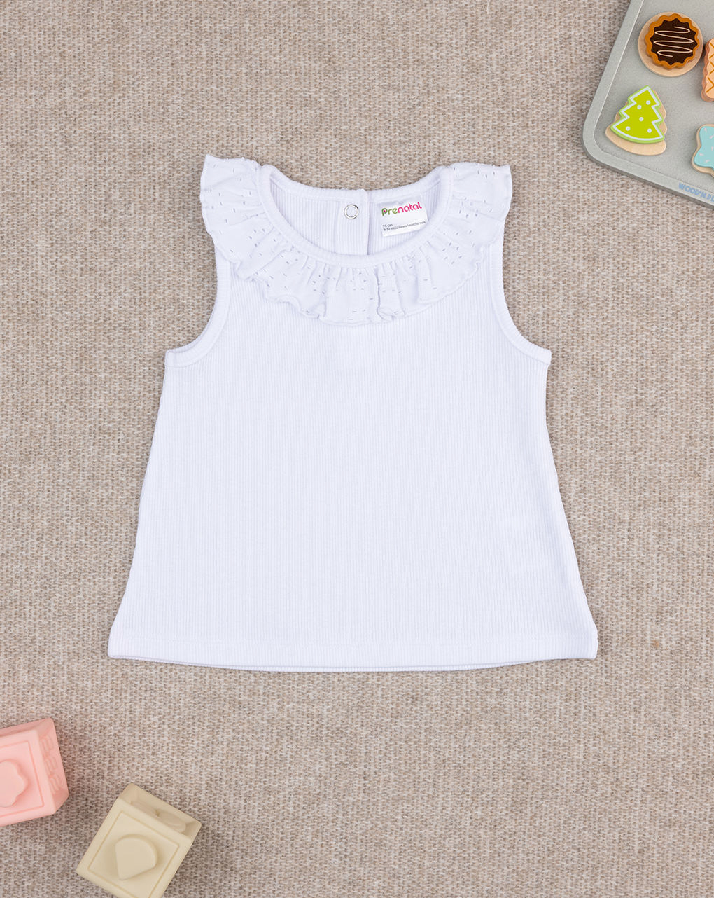 T-shirt bimba bianca collo sangallo