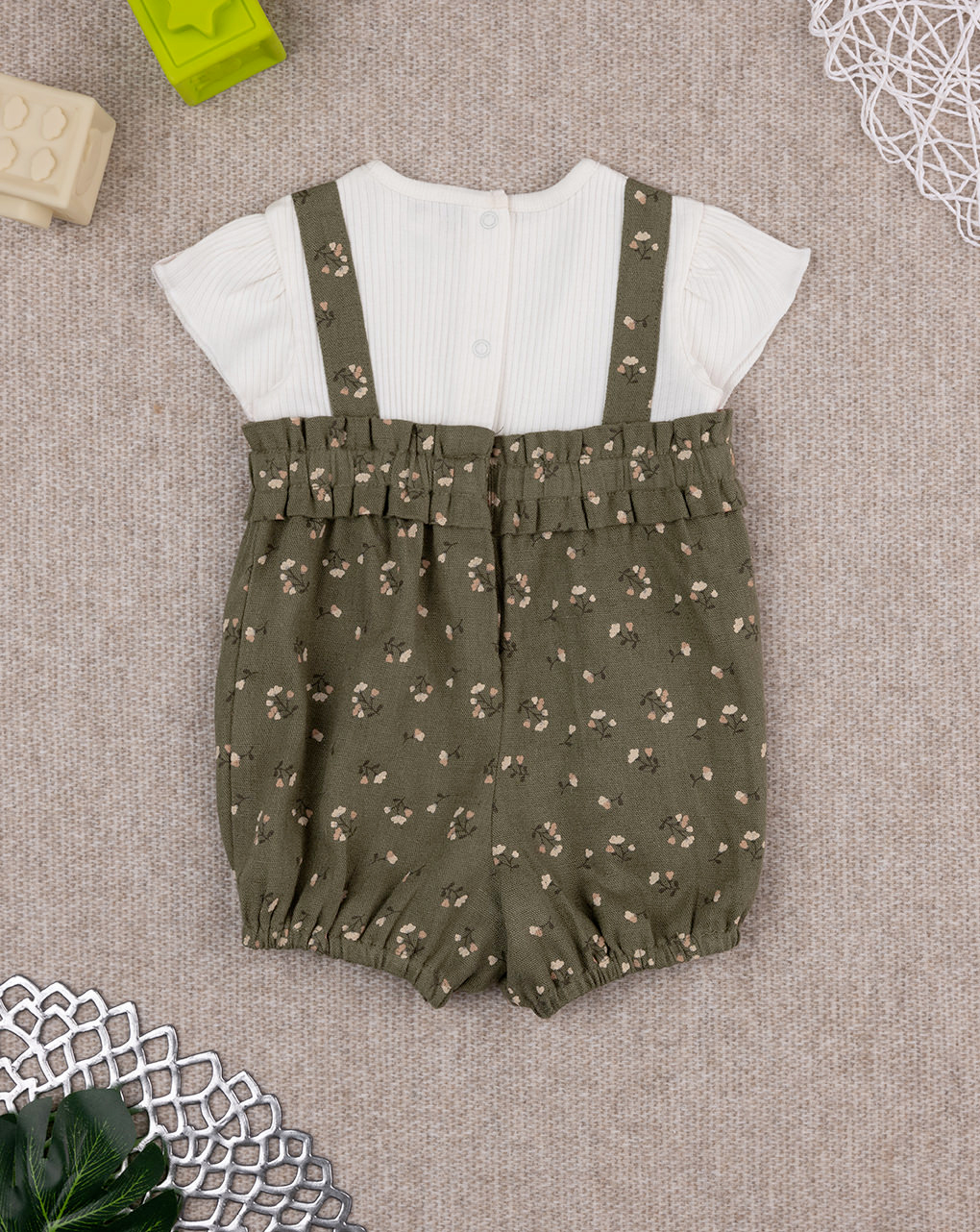 Tutina corta bimba verde fiorellini