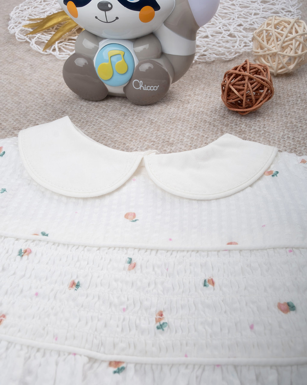 Abito bimba bianco con micro fiori