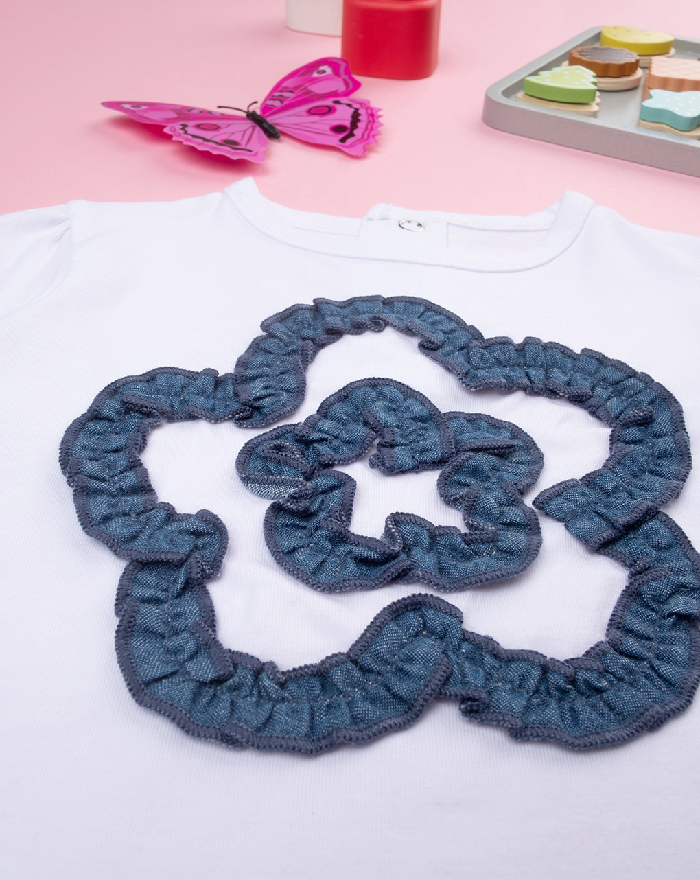 T-shirt bimba bianca fiore denim
