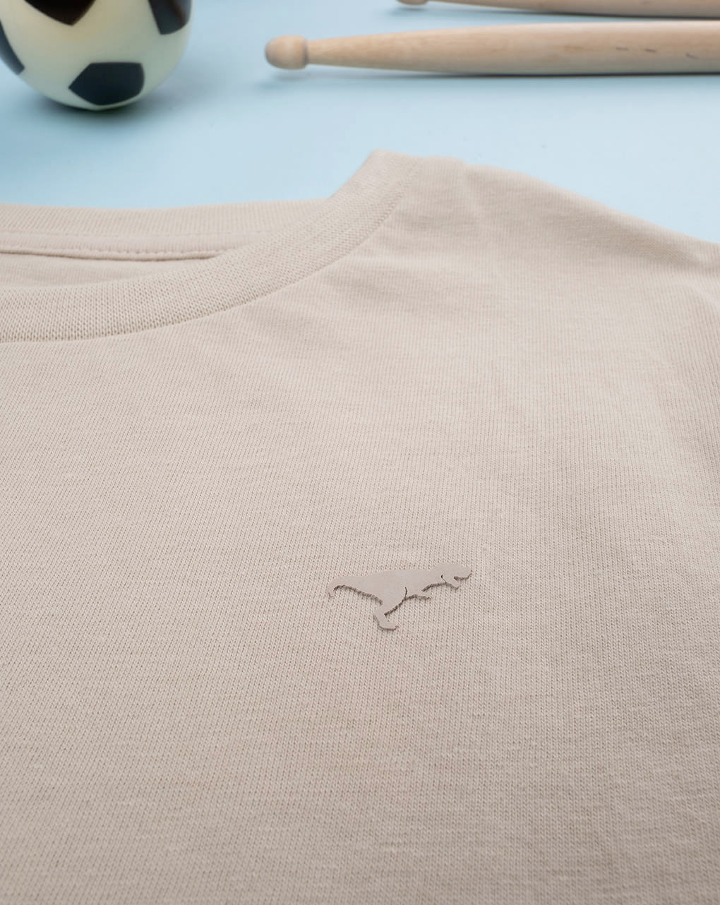 T-shirt bimbo marrone