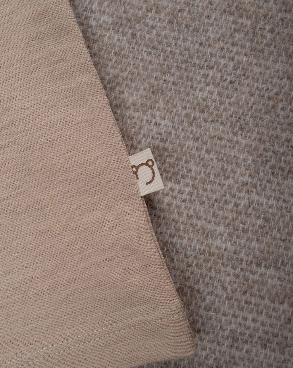 T-shirt bimbo beige stampa barca