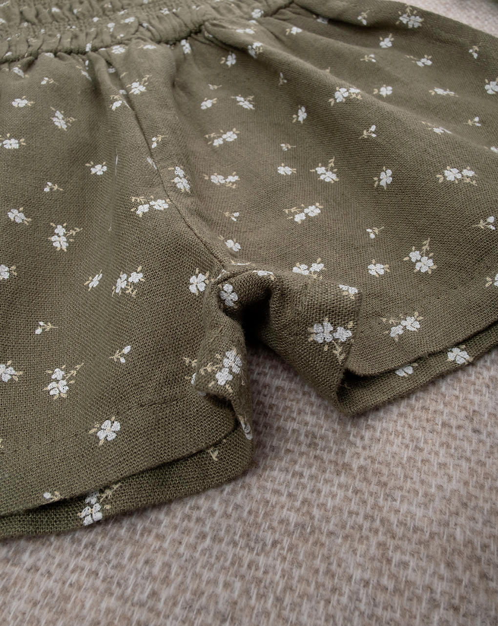 Tutina bimba verde stampata