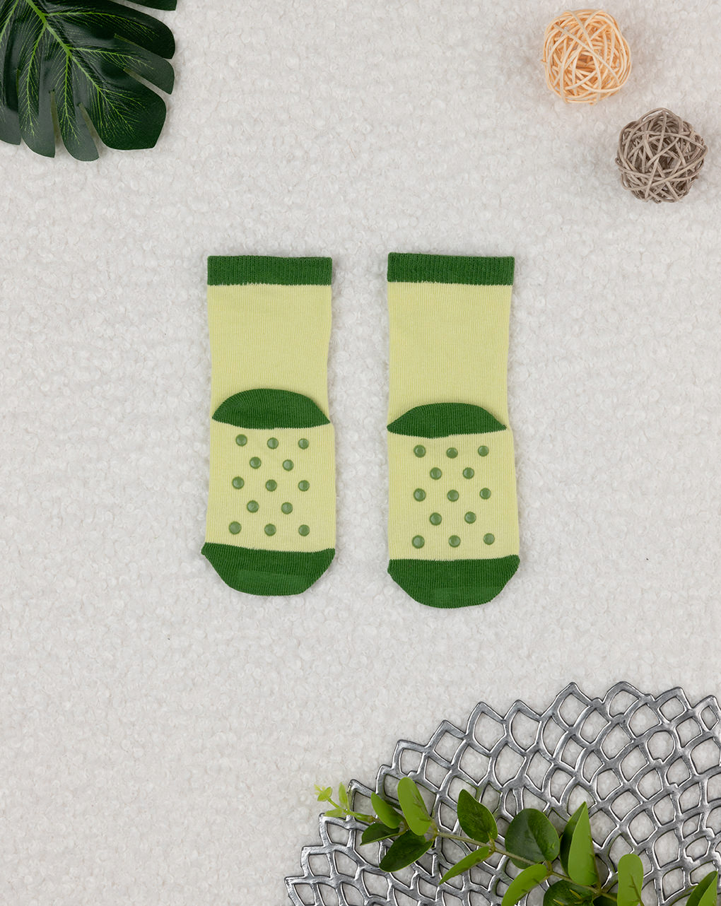 Antiscivolo bimbo verde tigre