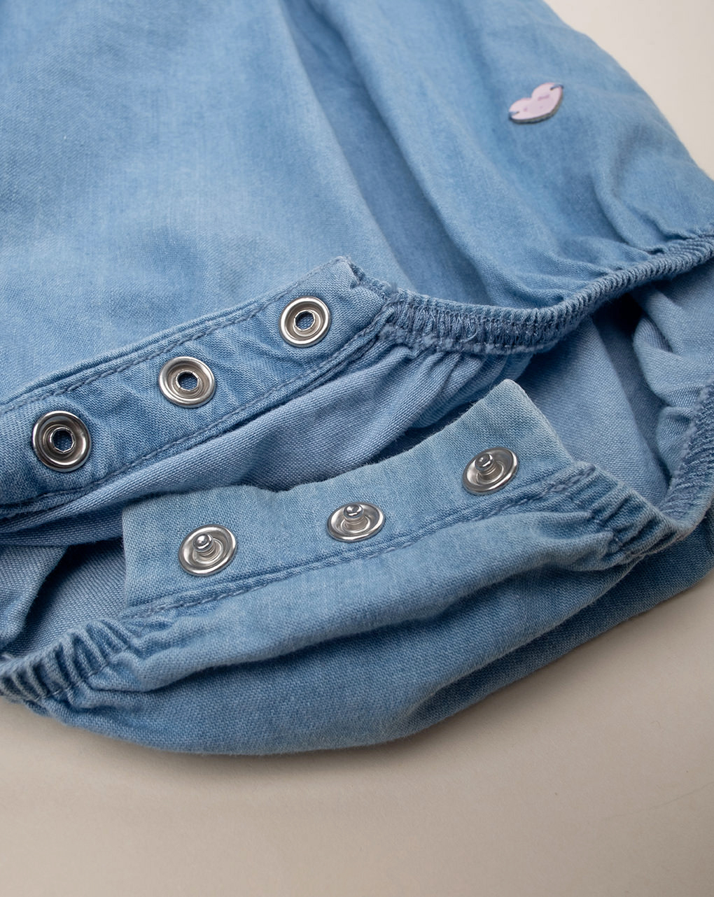 Pagliaccetto chambray bimba con colletto