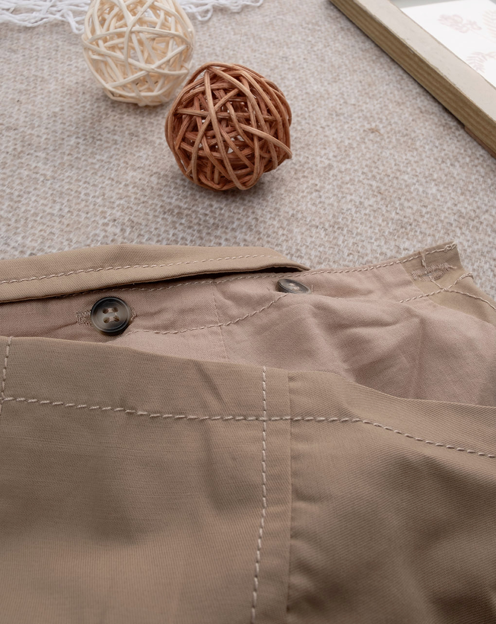 Trench con cappuccio bimbo marrone