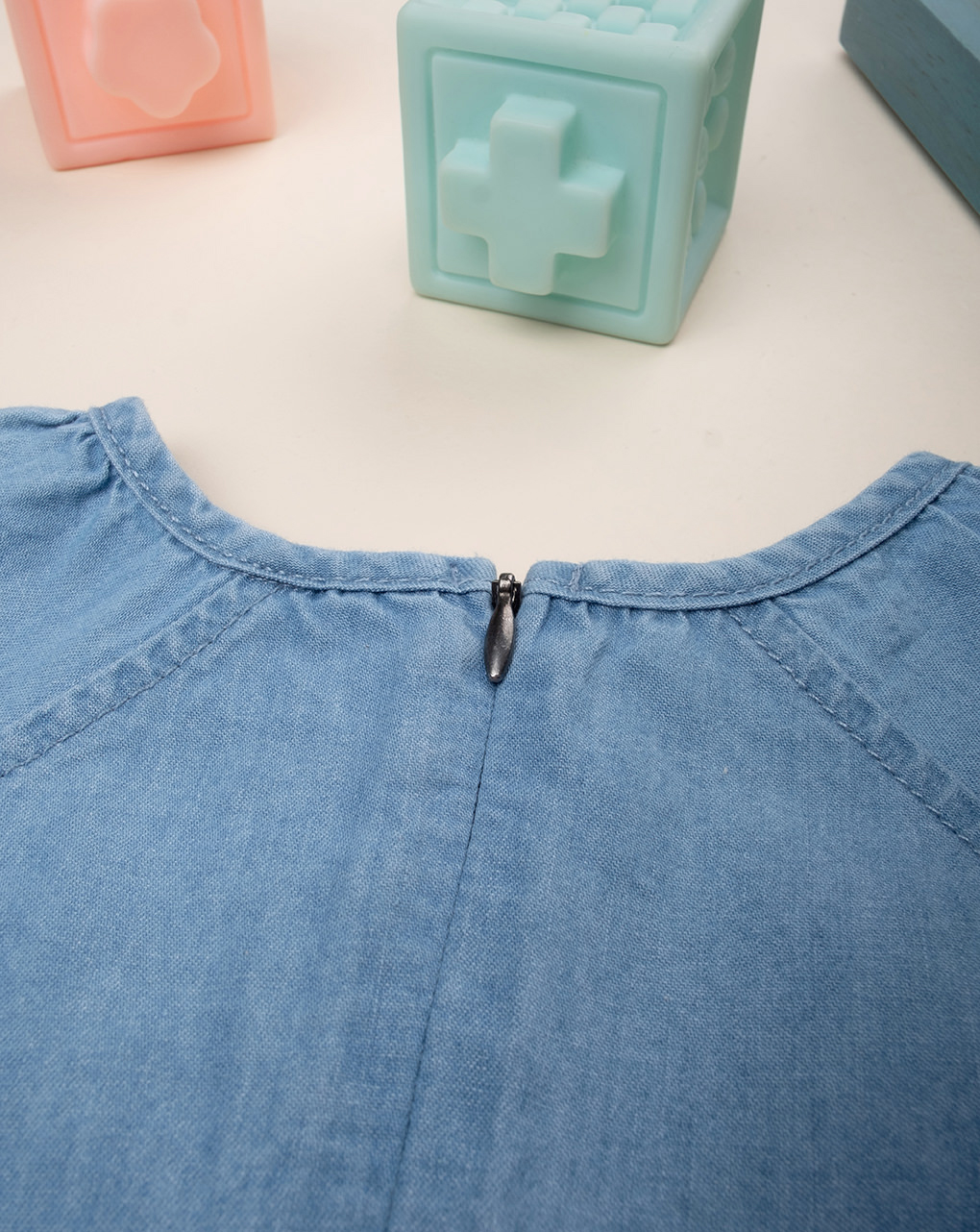 Abito bimba denim e sangallo