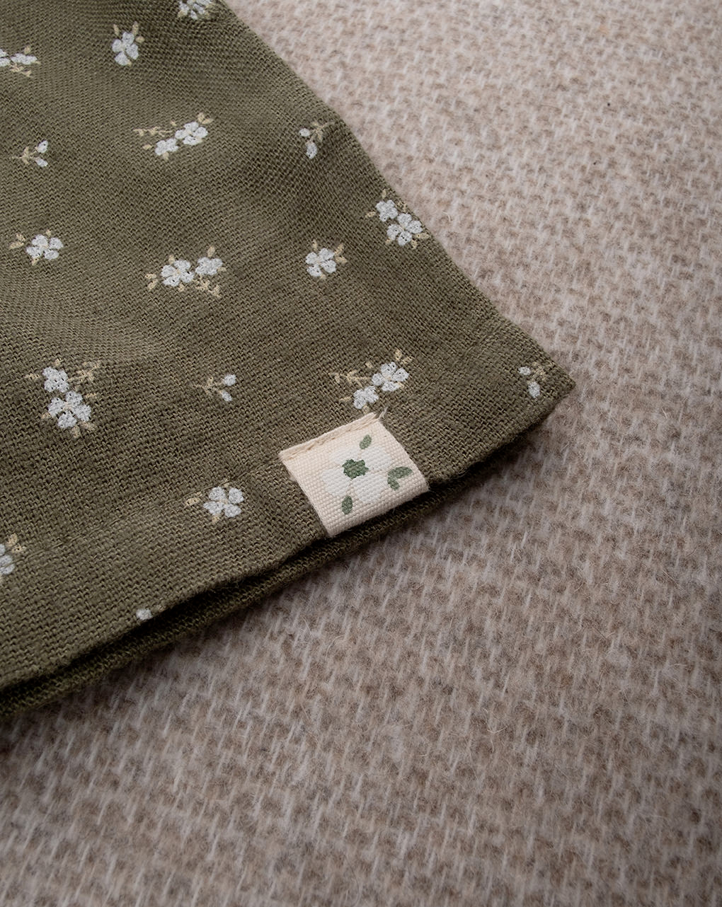 Tutina bimba verde stampata