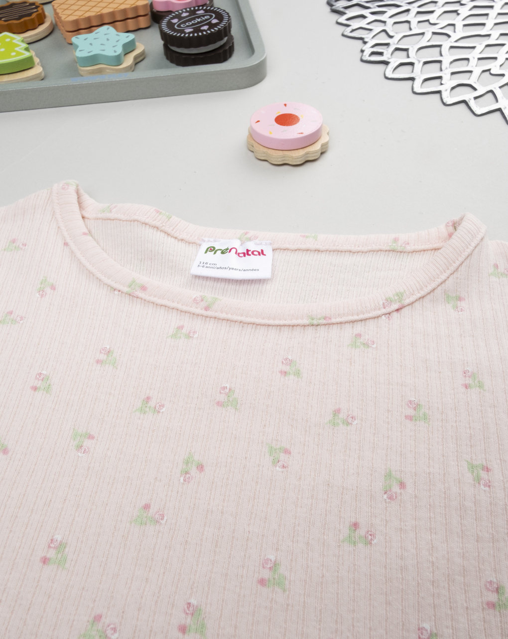 T-shirt bimba rosa fiori allover