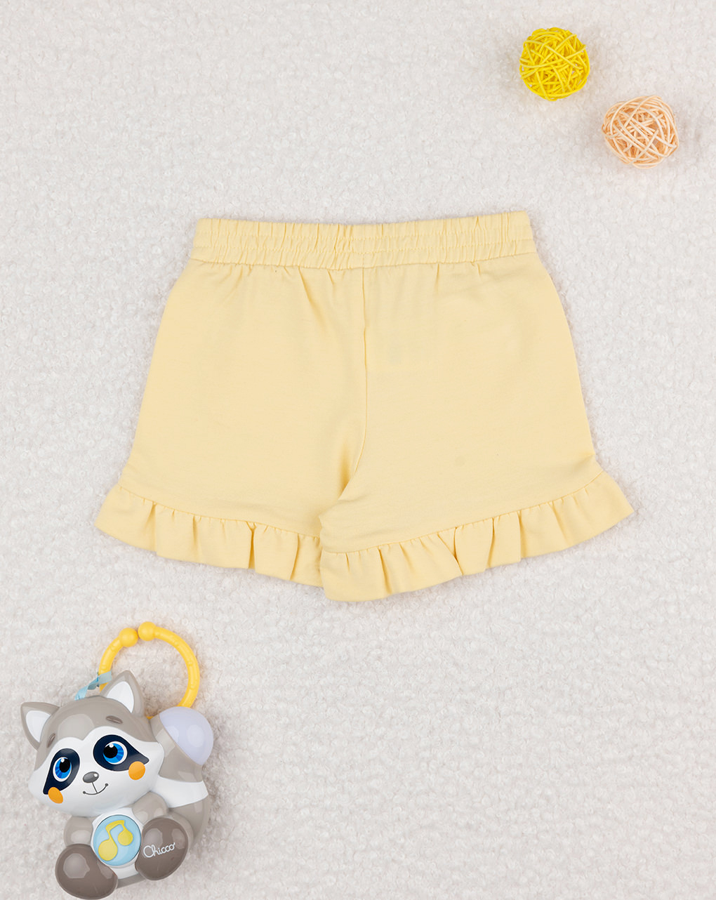 Shorts bimba giallo con rouches