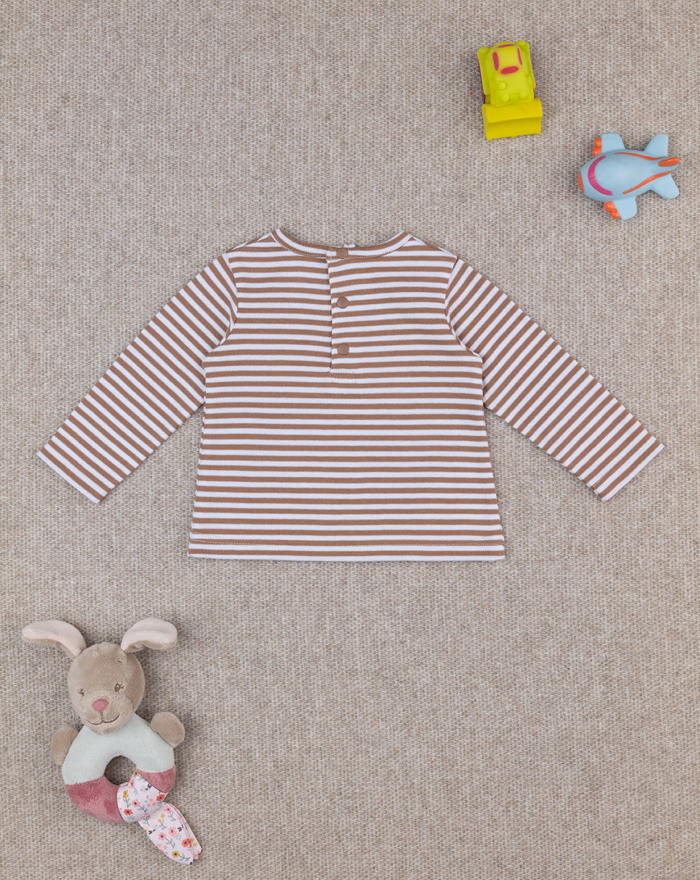 T-shirt bimbo rigata con taschino