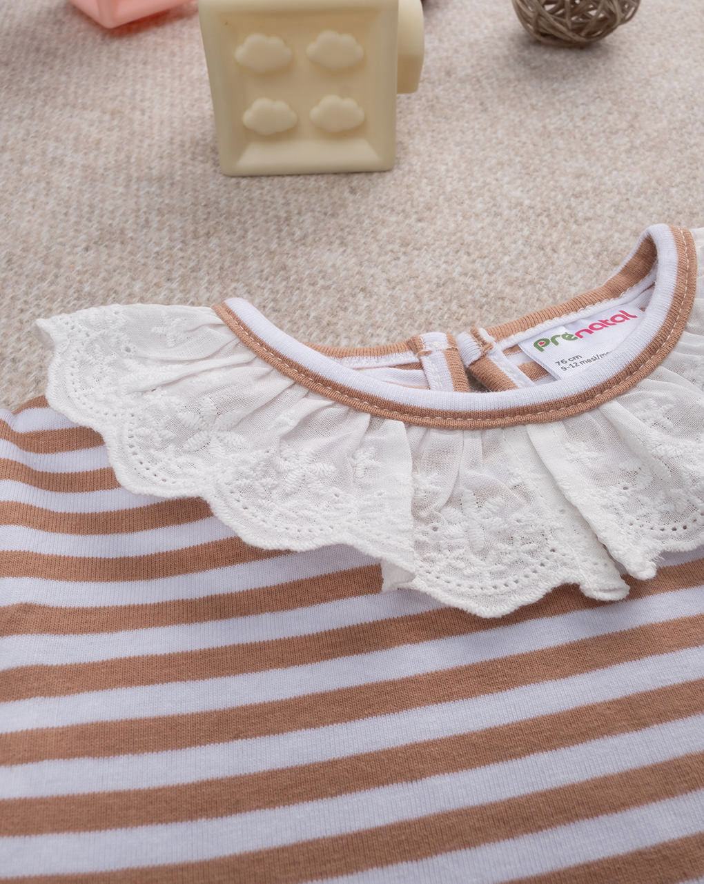 Body bimba marrone rigato con colletto