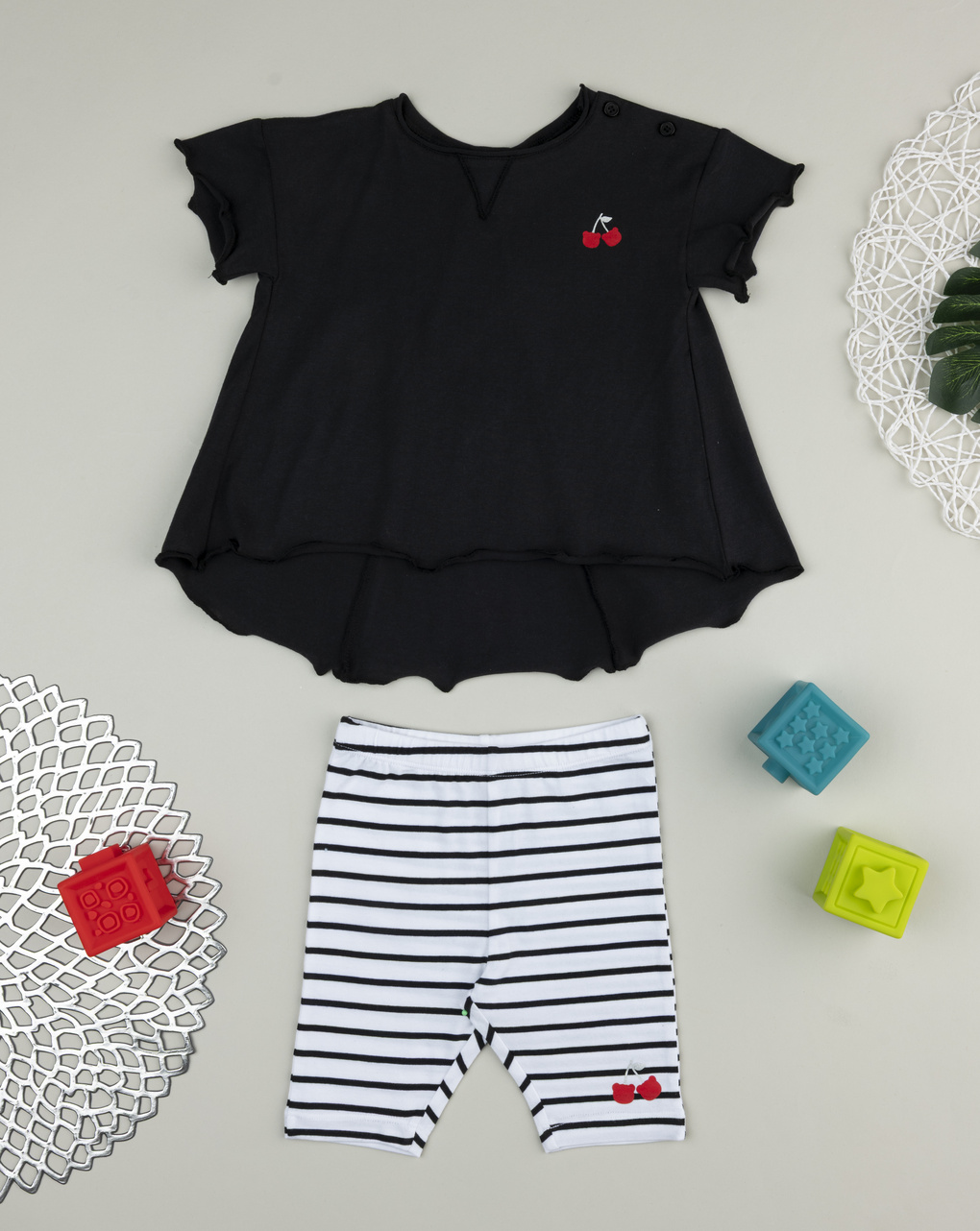 Completo bimba bianco/blu ciliegie