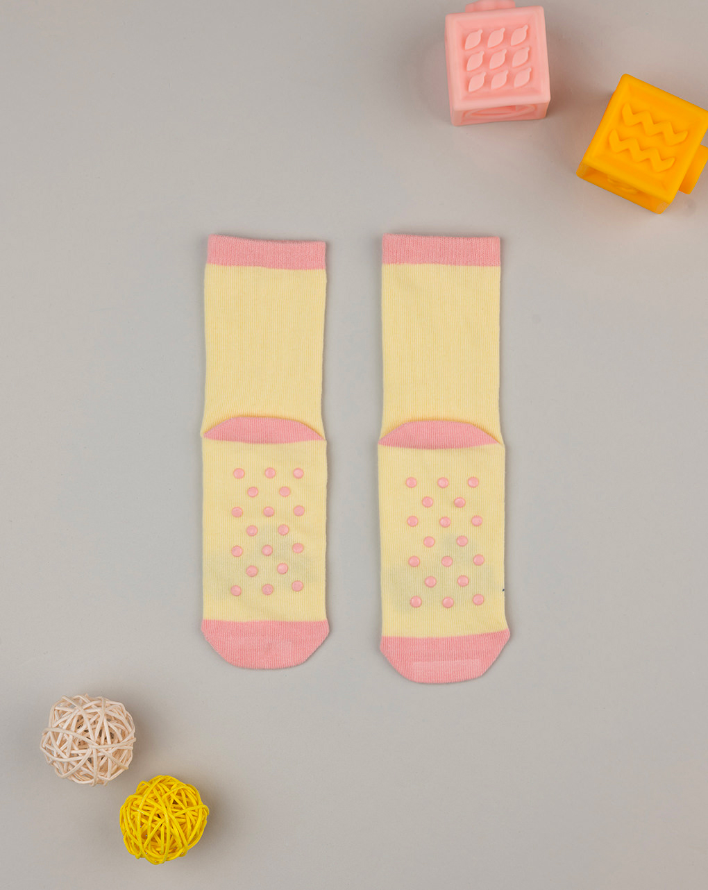 Antiscivolo bimba gialli "happy"