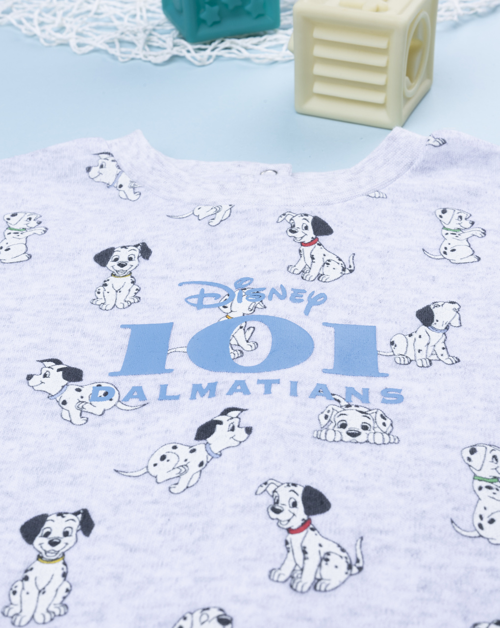 Pigiamone bimbo carica 101