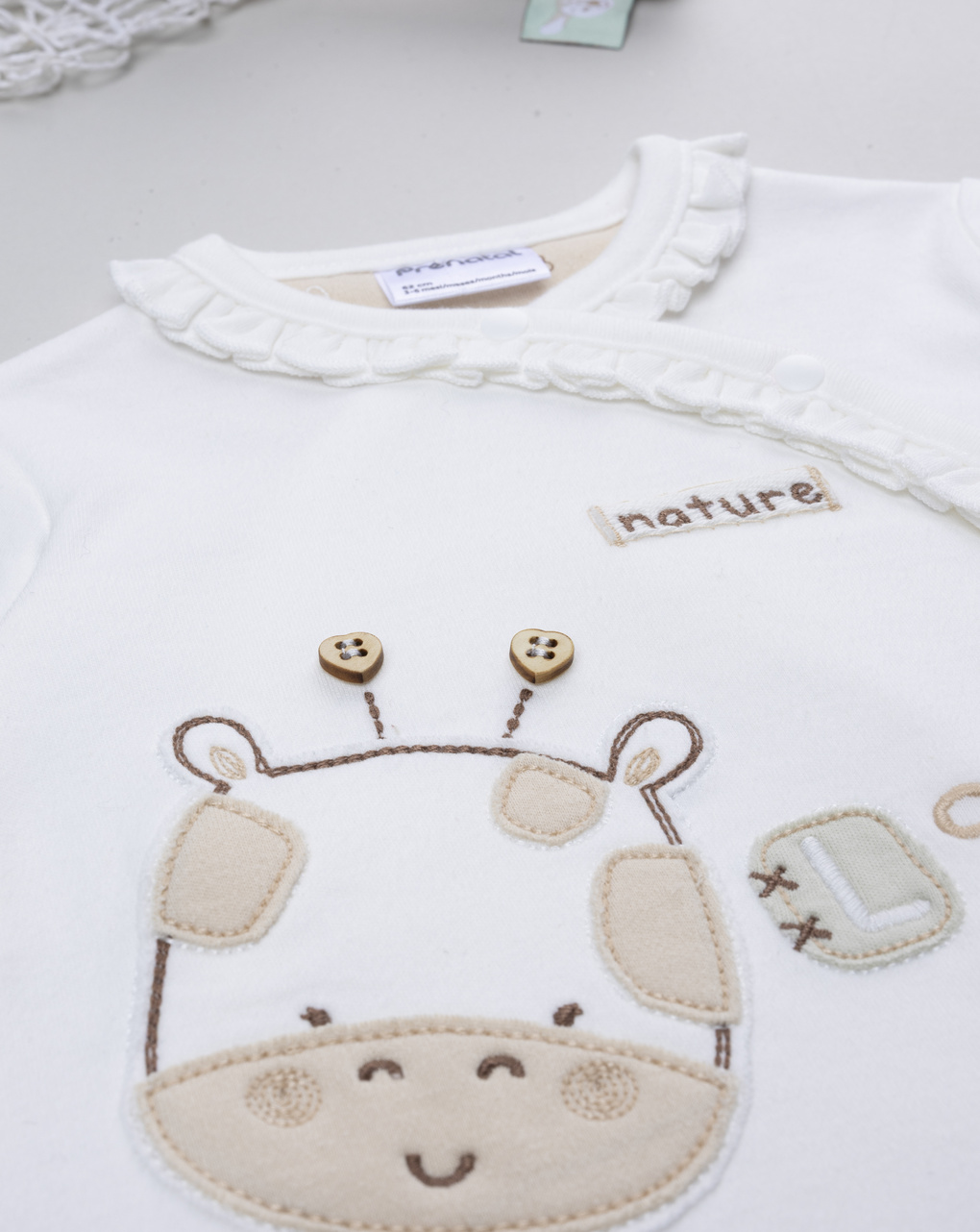 Completo bimba beige t-shirt e ghette nature