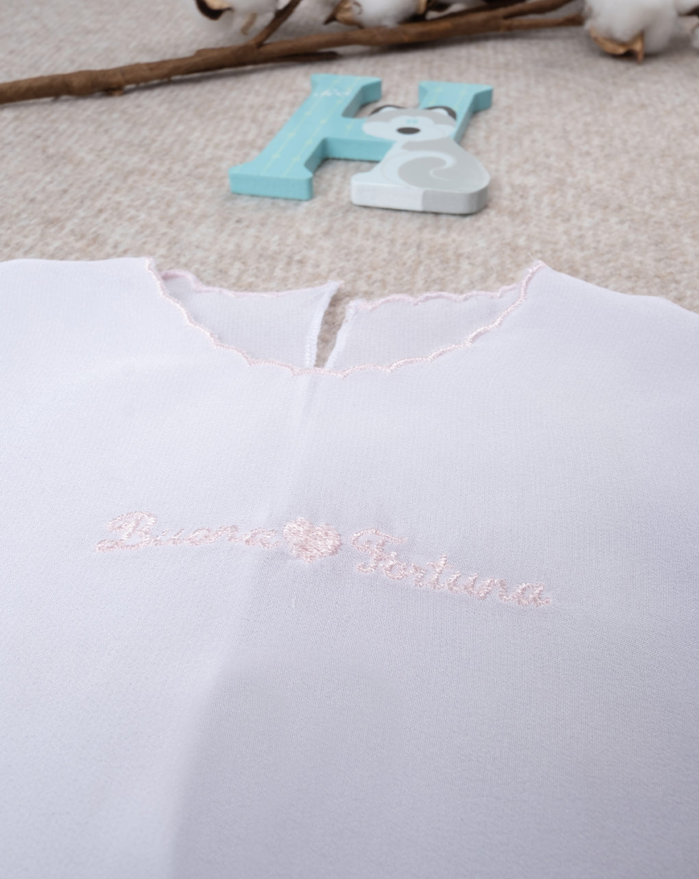 Camicino neonata seta rosa "buona fortuna"