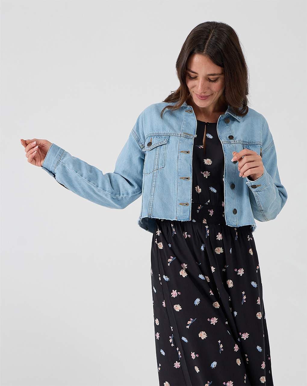 Giacca da donna cropped in denim chiaro