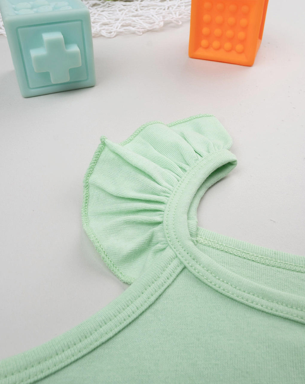 Canotta estiva bimba verde con frill