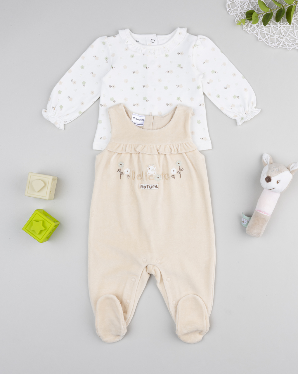 Completo salopette bimba beige nature