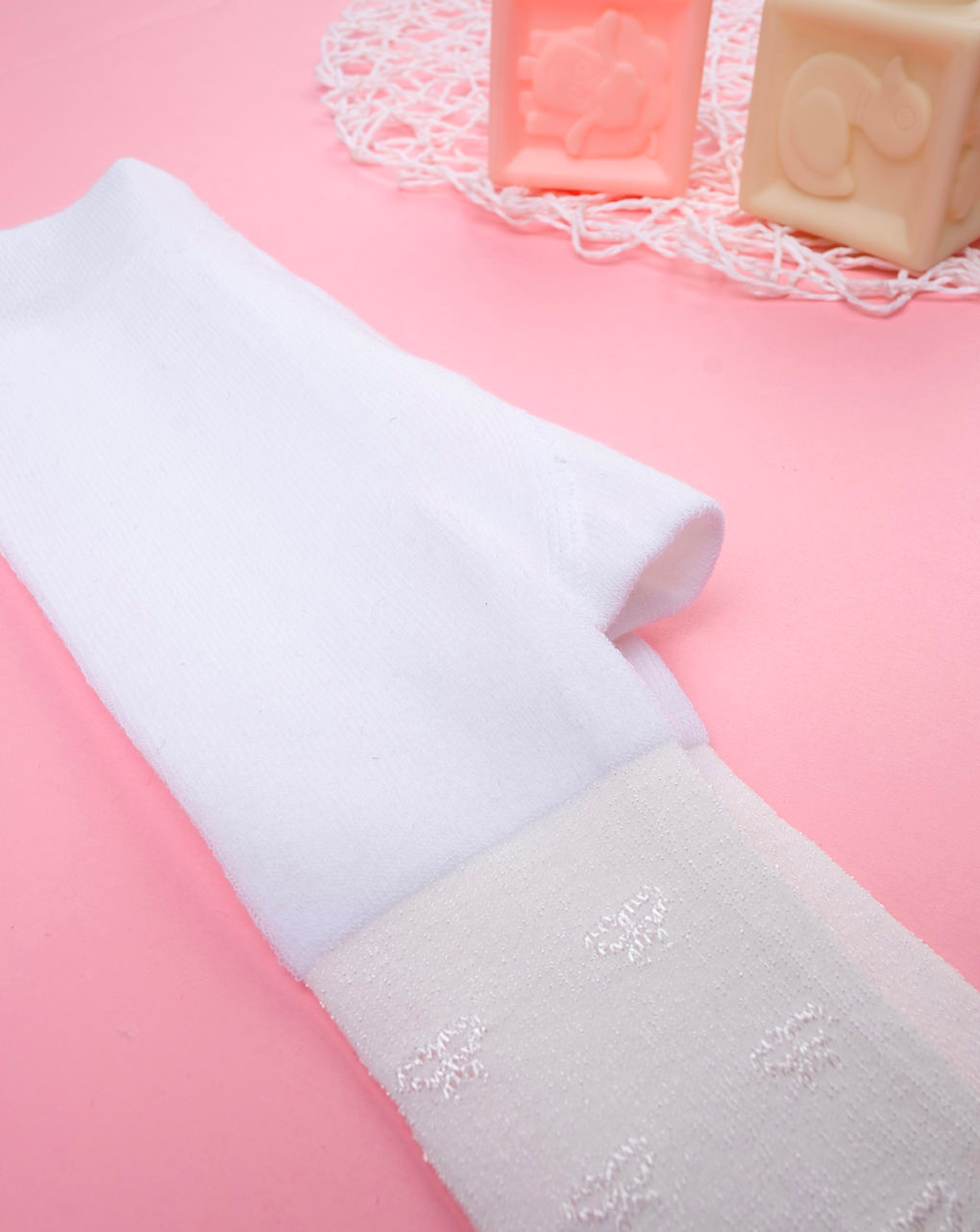 Collant bianche con fiocchi