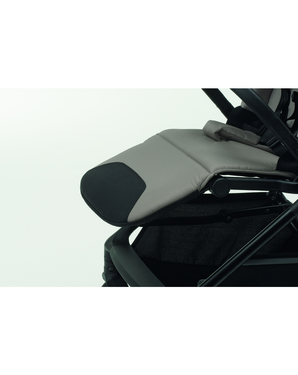 Trio spritz car seat spritz i-size vanilla - foppapedretti