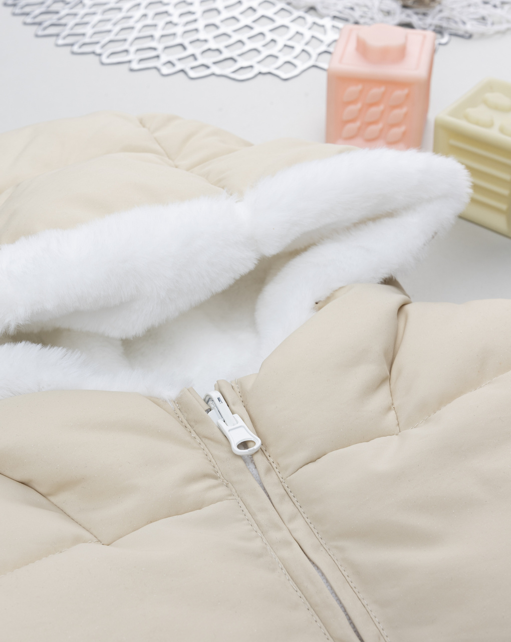Giubbino bimba imbottito beige