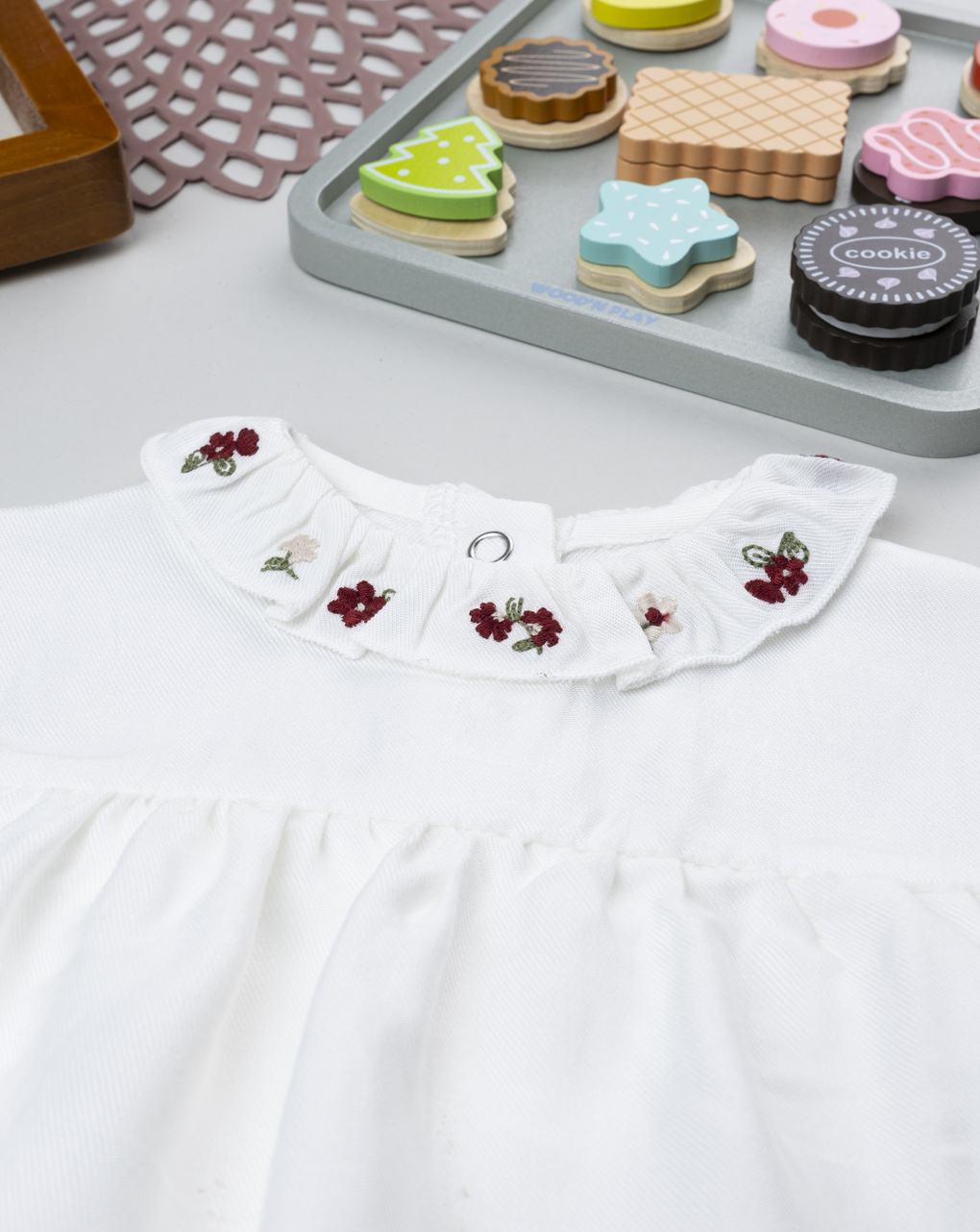 Body bimba bianco colletto ricamato