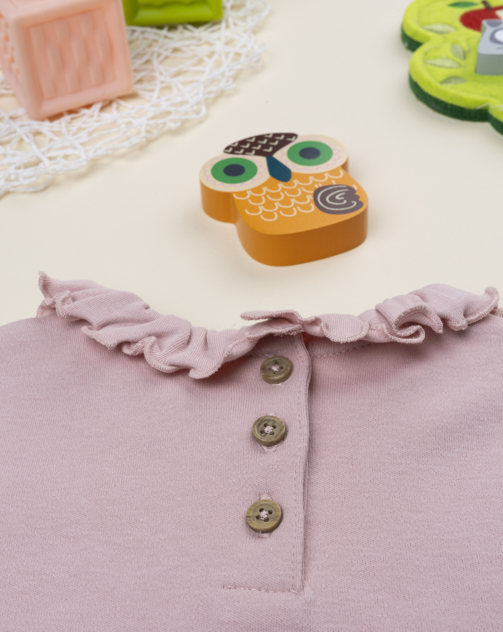 T-shirt bimba rosa ricami girocollo