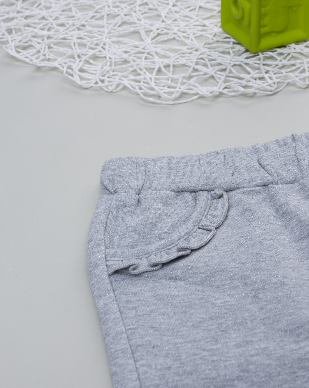 Pantalone bimba grigio frill tasche