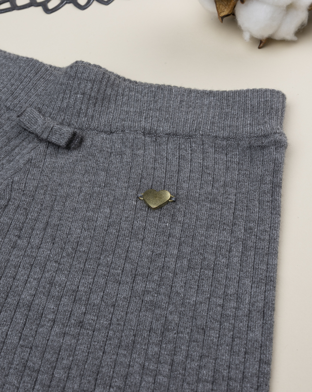 Pantaloni costina bambina grigi