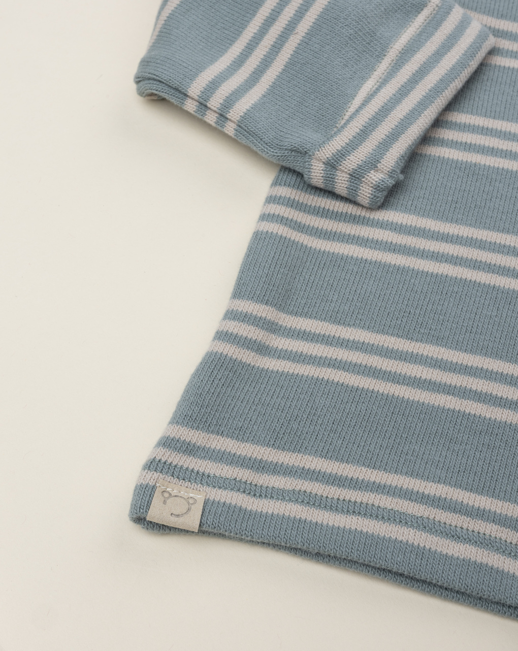 Maglia bimbo rigata verde/beige con cappuccio